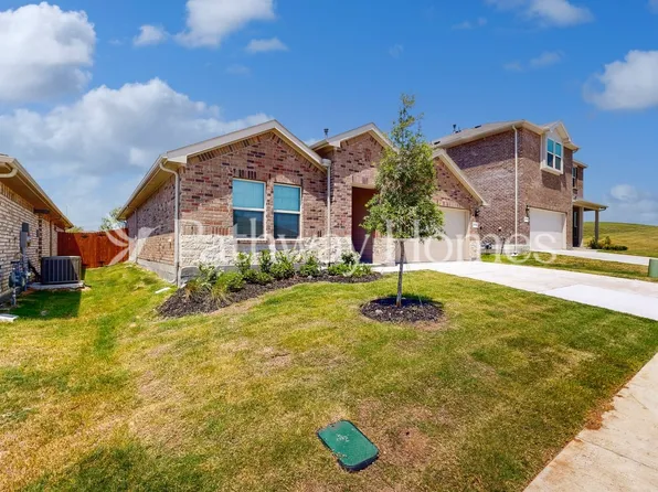 9413 Fallston Dr, Fort Worth, TX 76108