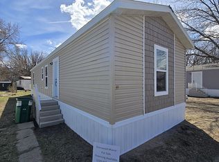 555 Highway 10 S TRAILER 36, Saint Cloud, MN 56304