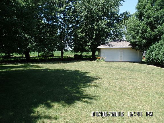 3rd image of 1609 Stonebridge Dr