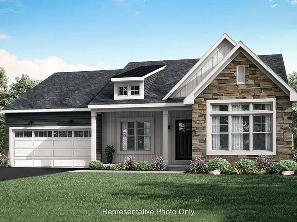 115 Grand Summit Dr #L-0033, Annville, PA 17003