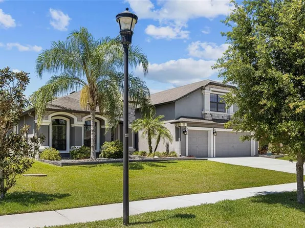 2810 Colewood Ln, Dover, FL 33527