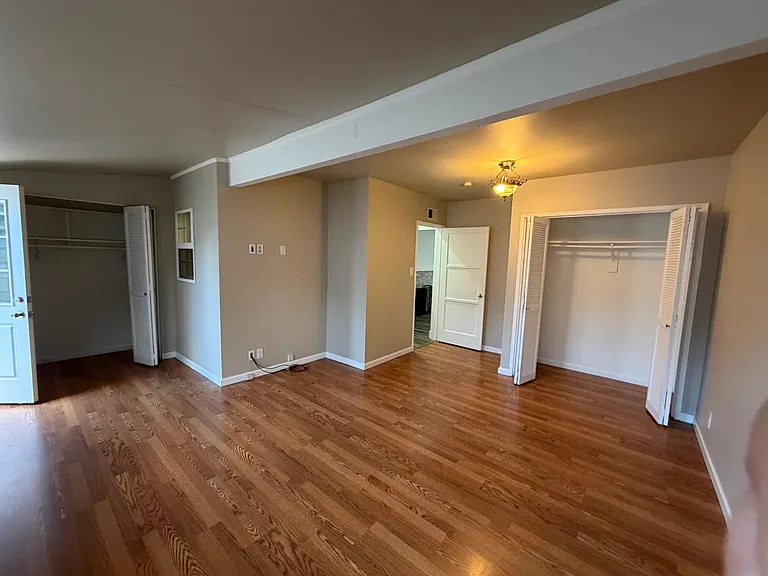 2113 Tamy Ln — Photo 13