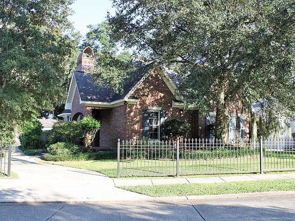 2nd image of 1529 Magnolia St Lot 5
