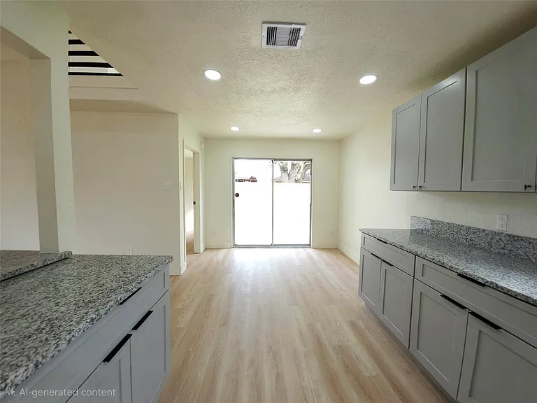 6706 Dinner Creek Ct — Photo 16