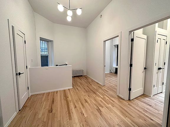 3rd image of 152 8th Ave APT 1R