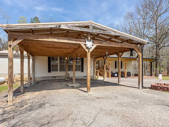 2nd image of 1060 Boiling Springs Rd