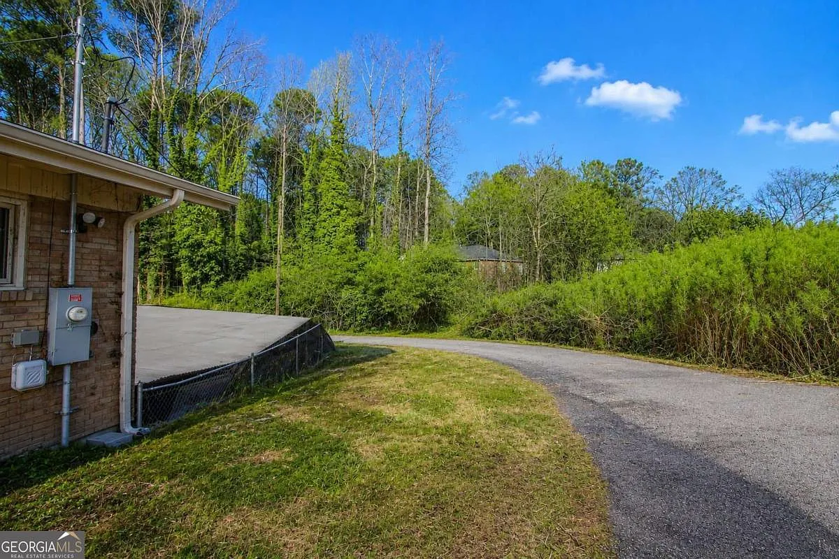 4 bed, 3.0 bath, $2,795 — Photo 4