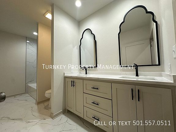 2nd image of 915 North St #1