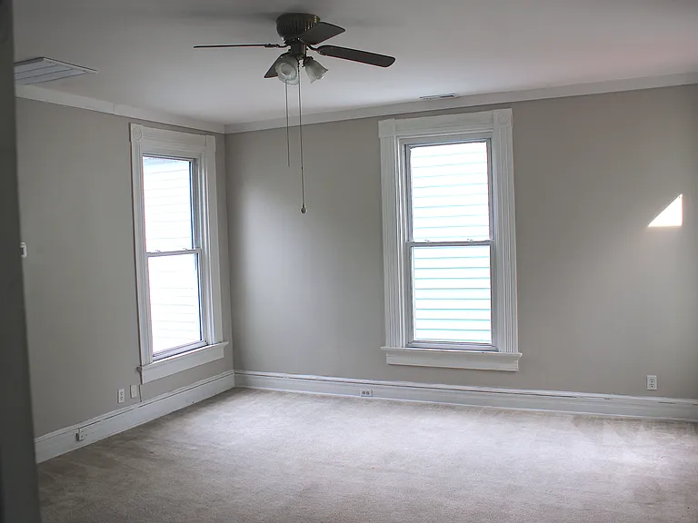 447 Washington Ave #B — Photo 6