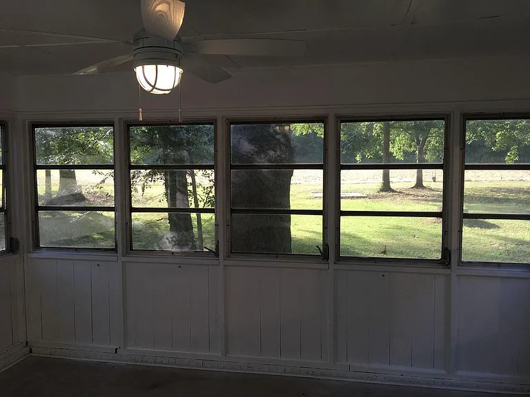 104 Cranford Dr — Photo 18