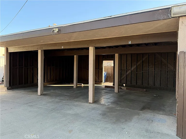 455 Pear St — Photo 6