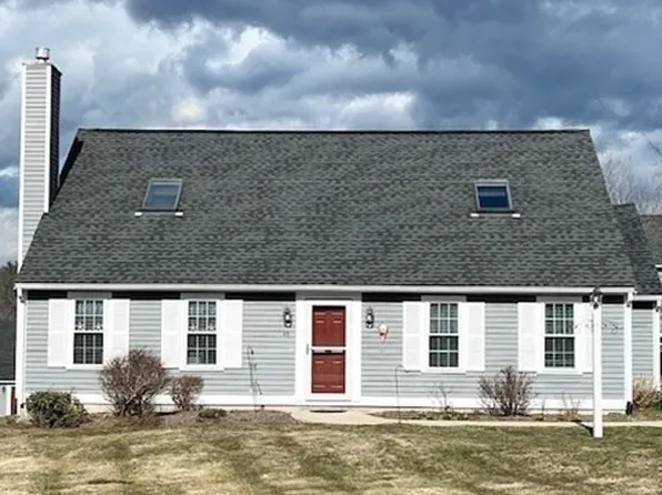 49 Whittier Meadows Dr Unit 49, Amesbury, MA 01913