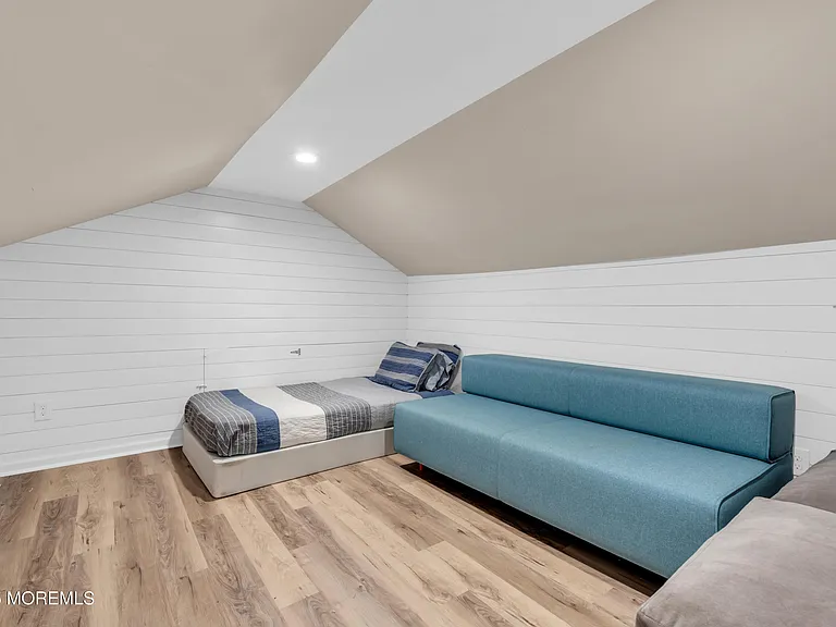 308 Hume St #REAR — Photo 17