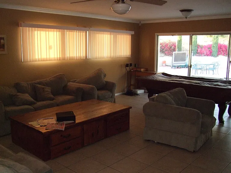 3688 Mount Vernon Ave — Photo 10