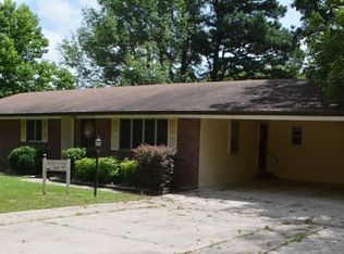 104 6th St, Booneville, MS 38829