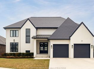 29 Augusta Dr, Leamington, ON N8H0C7