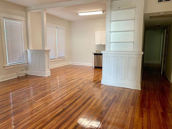 3rd image of 305 S Newport Ave APT 1