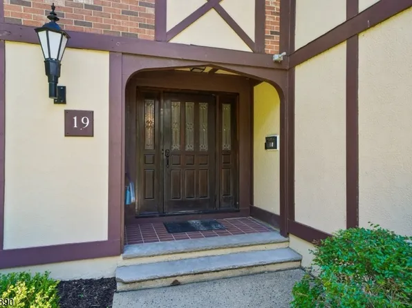 19H Kensington Rd #19H, Chatham Twp., NJ 07928