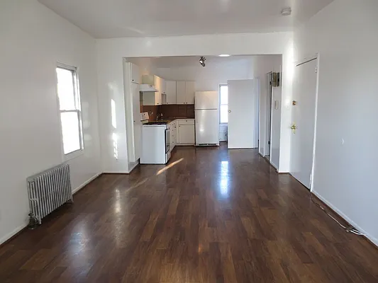 Rented by Block & Lot Real Estate | media 7