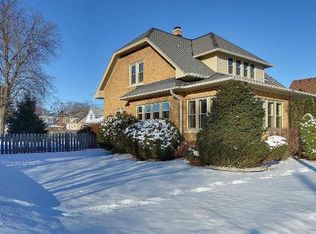 551 N Milwaukee St, Port Washington, WI 53074