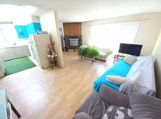 5306 32nd Ave NW #1A, Calgary, AB T3B 0J6