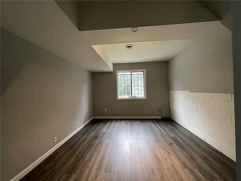 4554 Doral Dr SW — Photo 18