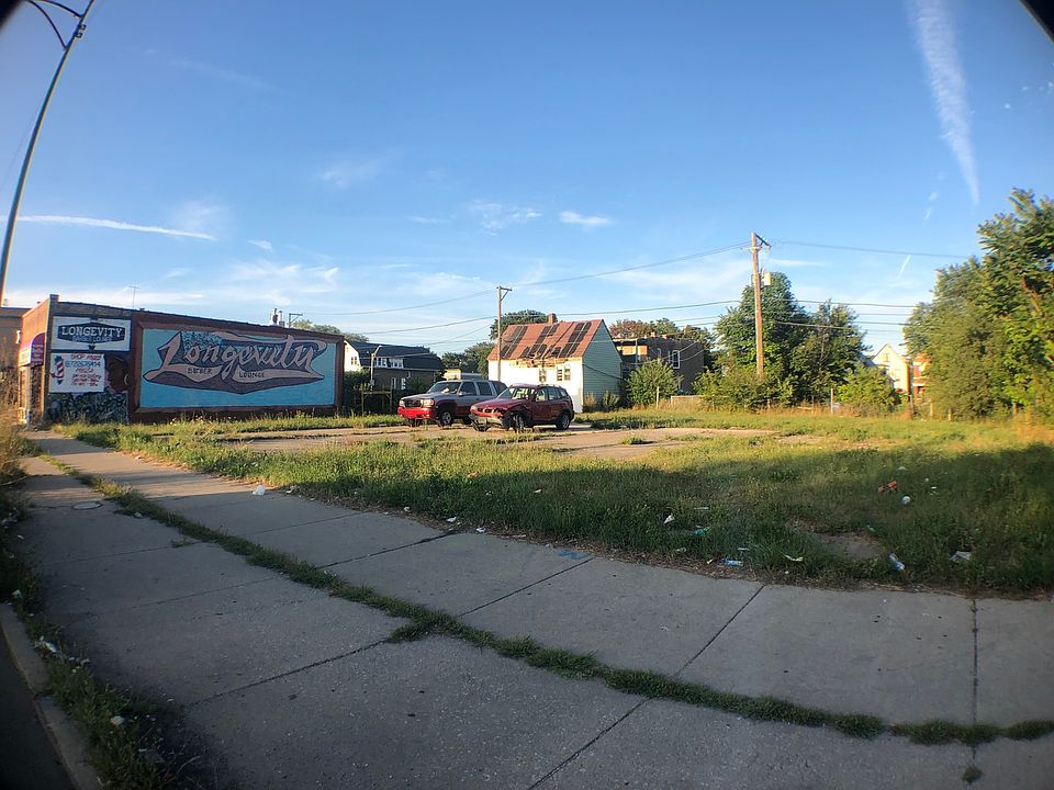 2nd image of 6807 S Ashland Ave