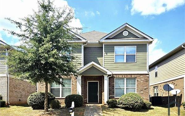 1st image of 525 Tulip Ln