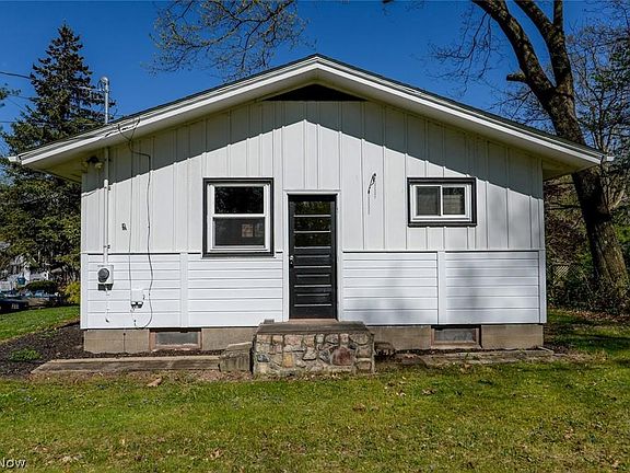2nd image of 660 Roe Dr