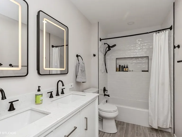 Juliet Ln — Photo 14