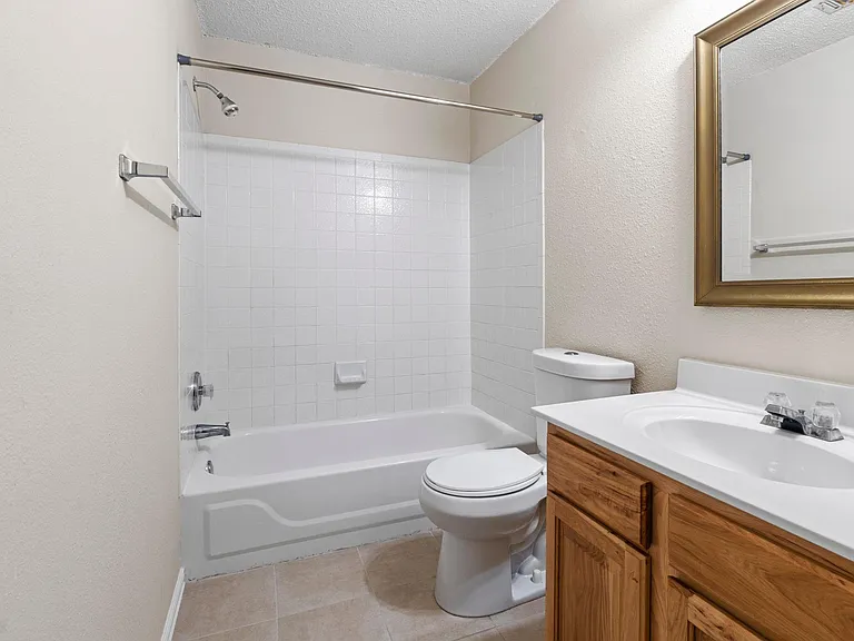 1704 Matagorda Dr — Photo 29