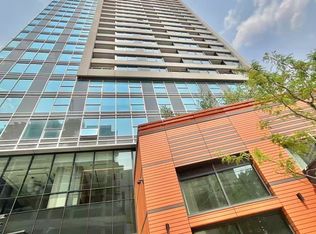 609 Sherbourne St #3810, Toronto, ON M4X 0A4