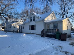 1218 1st St, Brookings, SD 57006