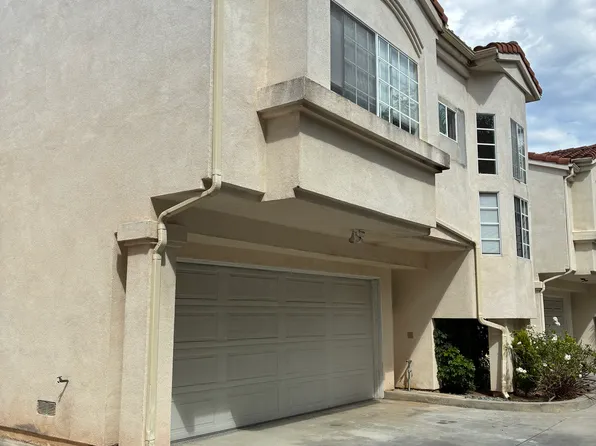 2176 Pacific Ave APT B, Costa Mesa, CA 92627