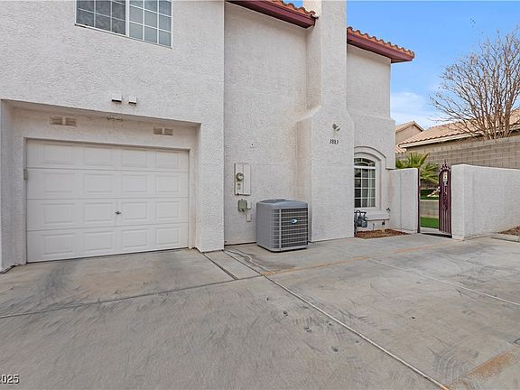 3rd image of 3883 Starfield Ln