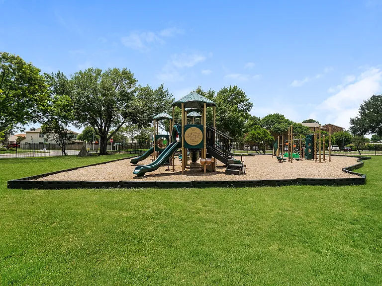 8430 Timber Fair — Photo 23