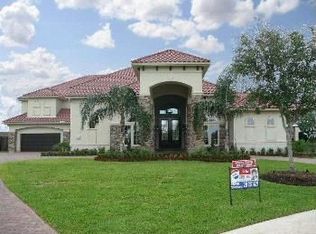 32 Miramar Heights Cir, Sugar Land, TX 77479