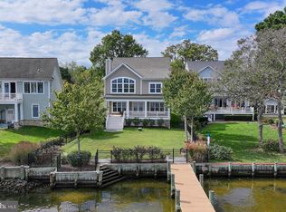 817 Riverside Dr, Arnold, MD 21012