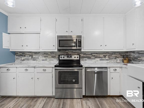 5th image of 1315 Meadowbrook Ln