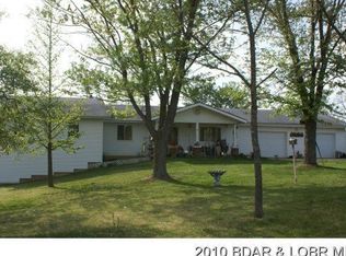 45 Cross Rd, Iberia, MO 65486