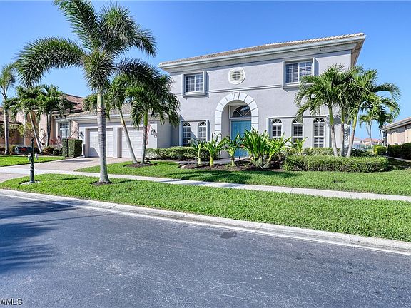 3rd image of 8979 Paseo De Valencia St