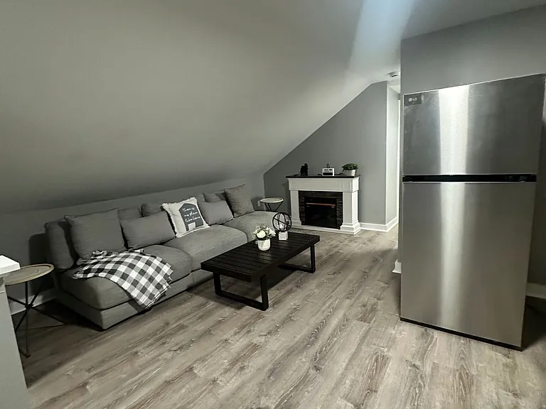 189 Putnam St — Photo 18