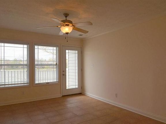 4th image of 2414 Lake Park Rd APT 5205