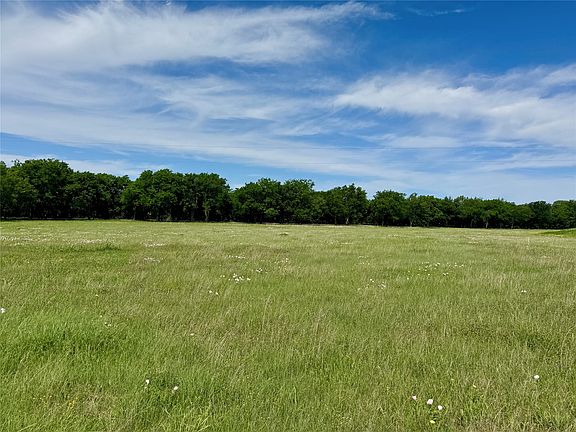 2nd image of 4292 County Road 3108