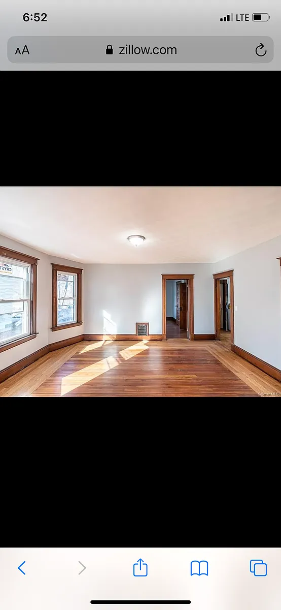 Building Photo - 482 Stanley St #1