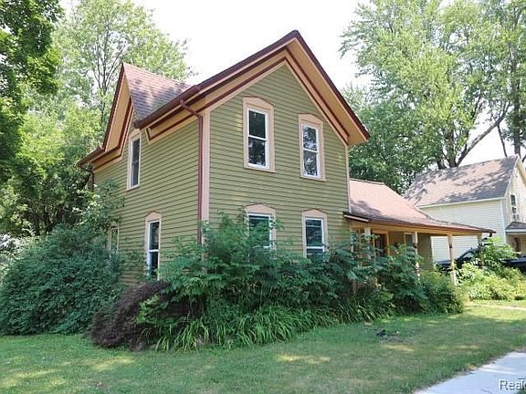 2nd image of 4229 Mill St