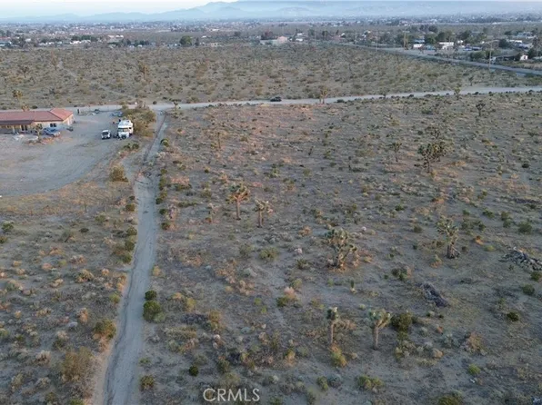 3098-0 La Mesa Rd, Phelan, CA 92371