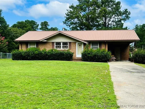 10981 Academy Rd, Laurinburg, NC 28352