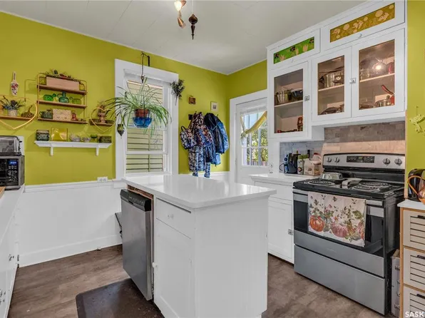 2152 Rae STREET, Regina, SK S4T 2E7