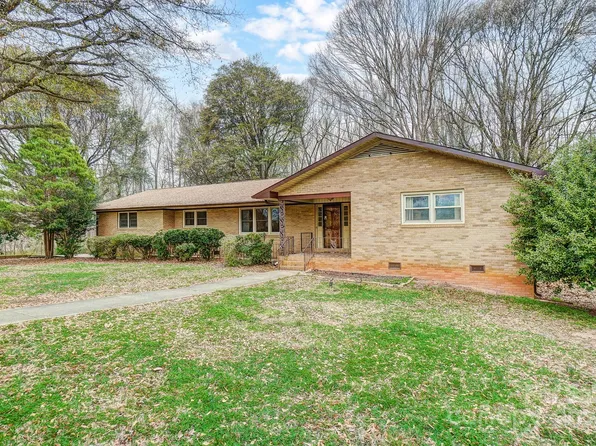 2510 E Ozark Ave, Gastonia, NC 28054